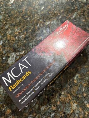 Kaplan MCAT Flashcards in Black and Red